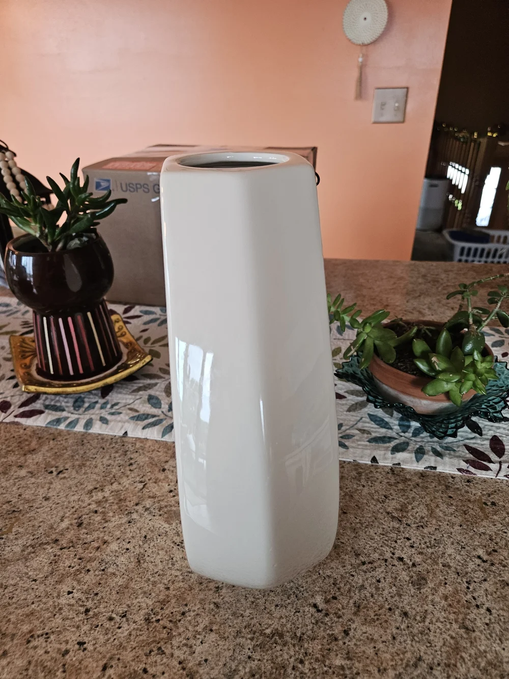 Vintage Haeger Pottery Geometric Large Ceramic Ivory Vase
